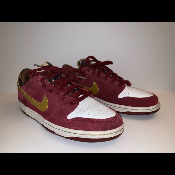 nike sb ron burgundy